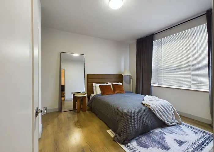 Speakeasy Serenity Retreat Apartment