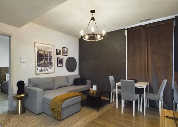 Speakeasy Serenity Retreat Apartment Chicago