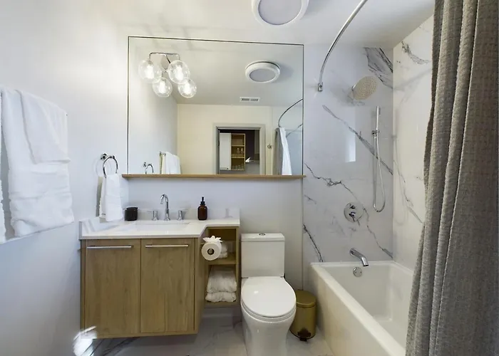 Apartment Speakeasy Serenity Retreat Chicago